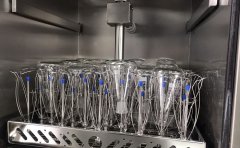 全自動實驗室洗瓶機的設計優(yōu)勢有哪些？